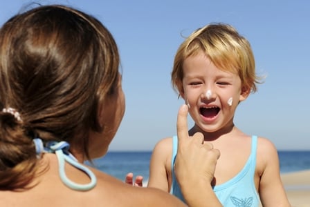 The EWG has released its 2013 Sunscreen Guide!
