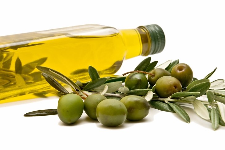 How Olive Oil Helps Us Feel Full

